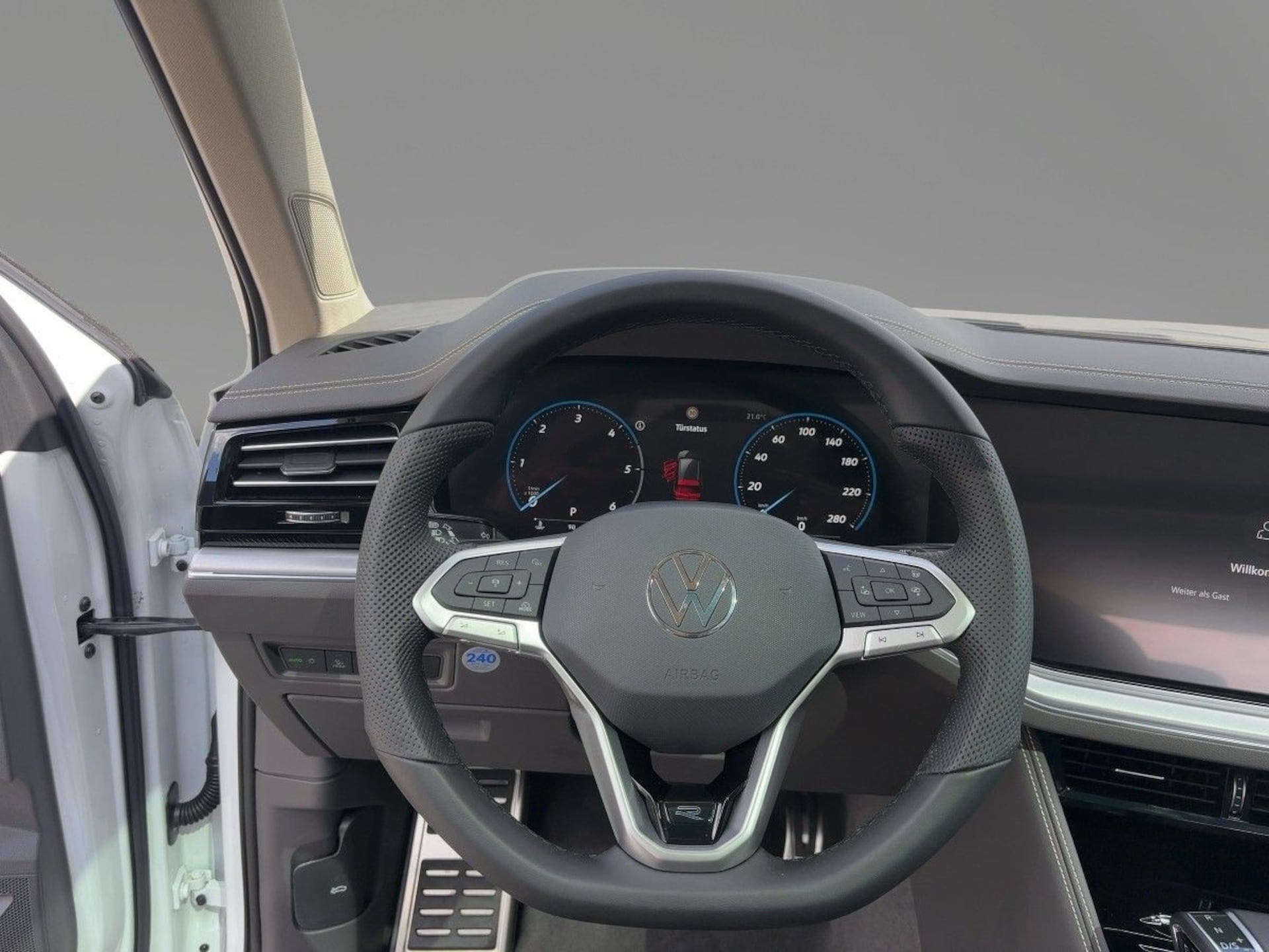 Volkswagen Touareg R-Line