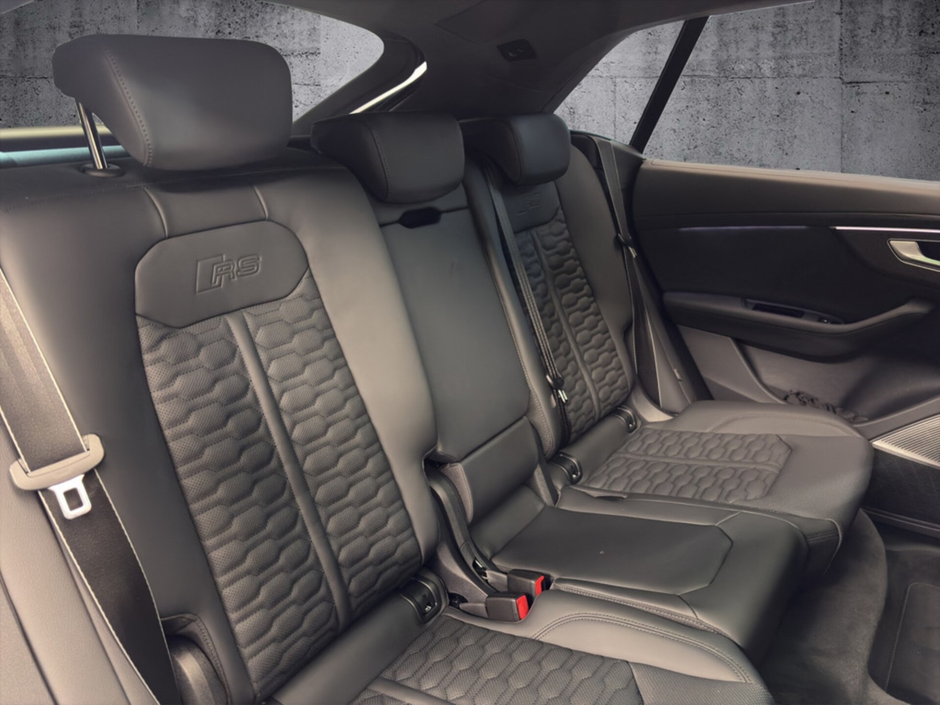 Audi RS Q8 SUV performance