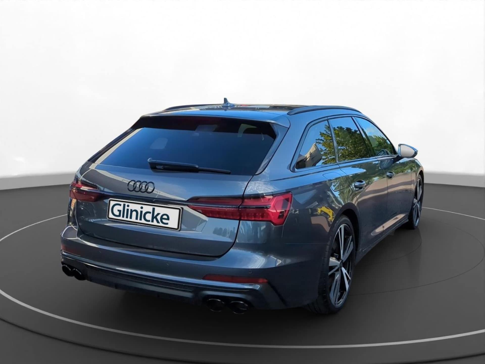 Audi S6 Avant