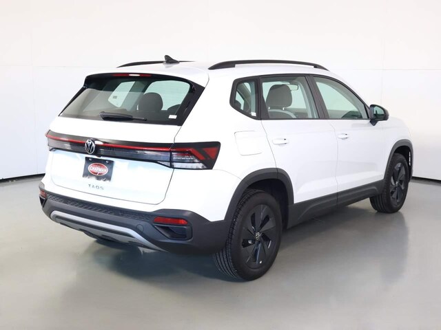 2025 Volkswagen Taos