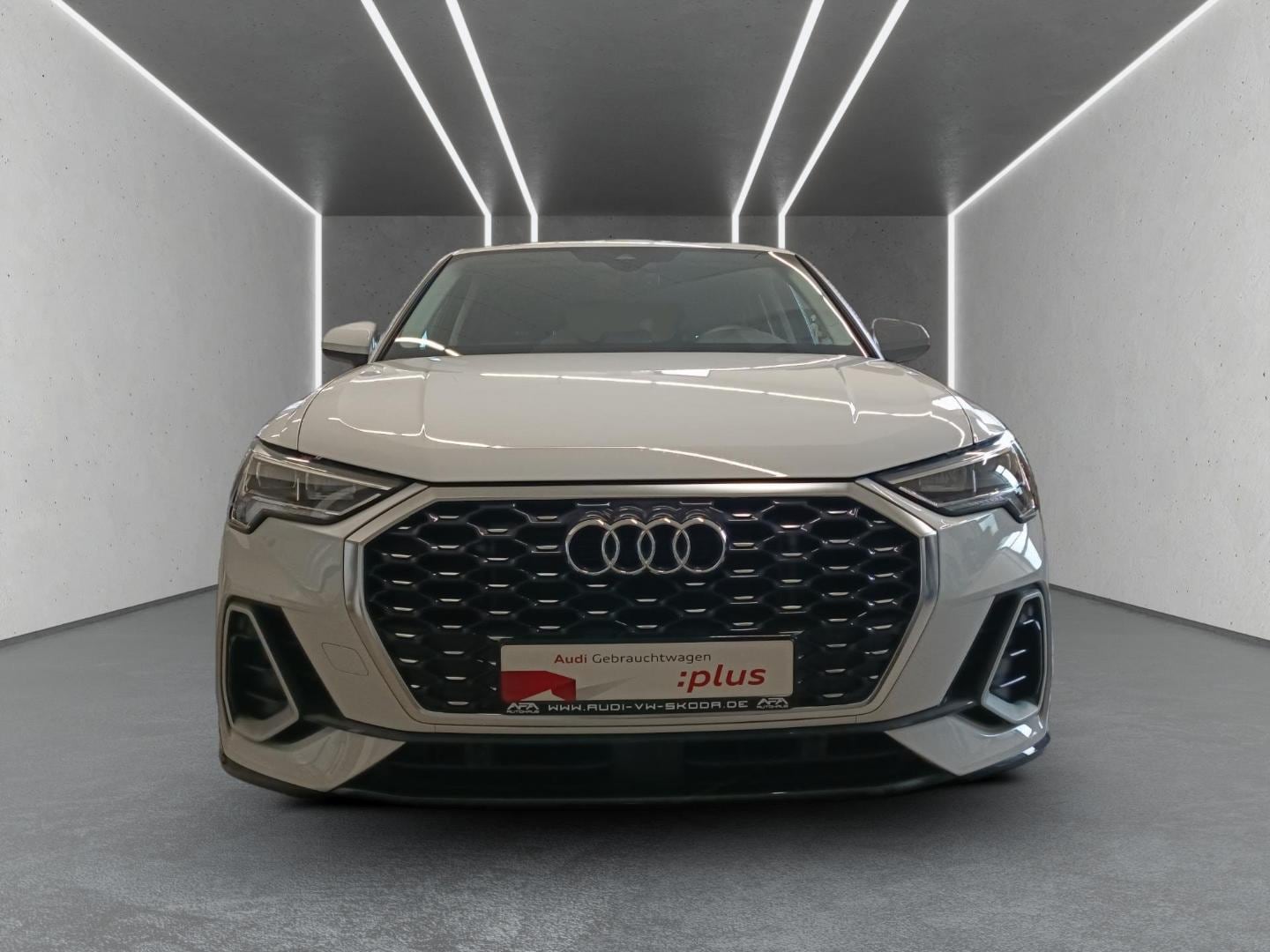 Bild über Audi Q3 Sportback TFSI 110 kW S tronic - für weitere Informationen kontaktieren Sie den Audi Partner