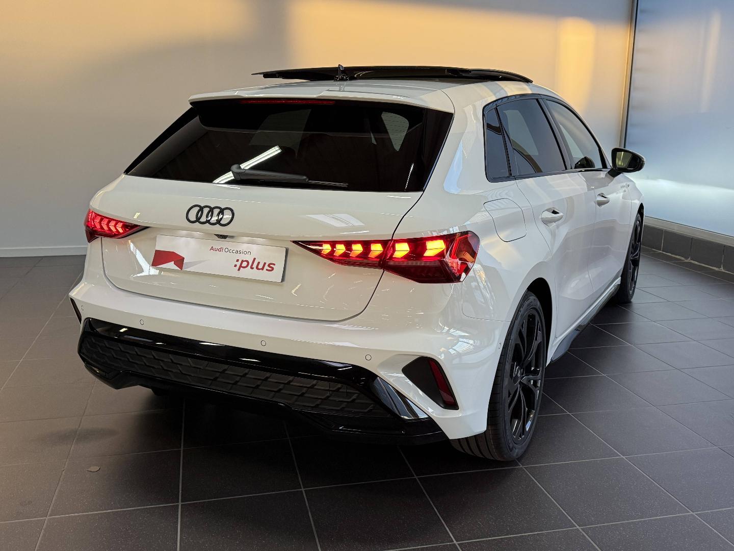 Image about Audi A3 Sportback S line TFSI 150 ch 6 vitesses