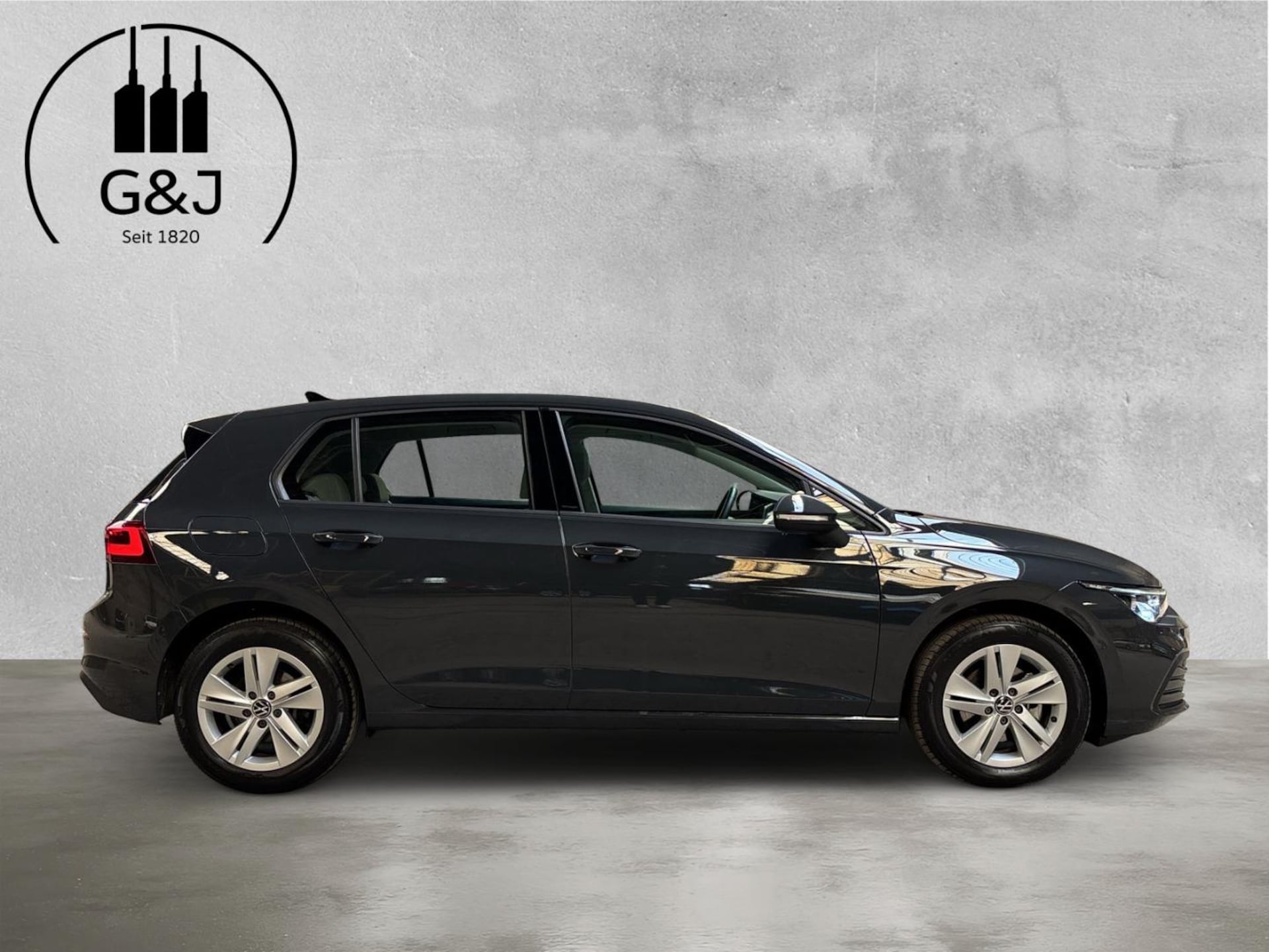 Volkswagen Golf Life