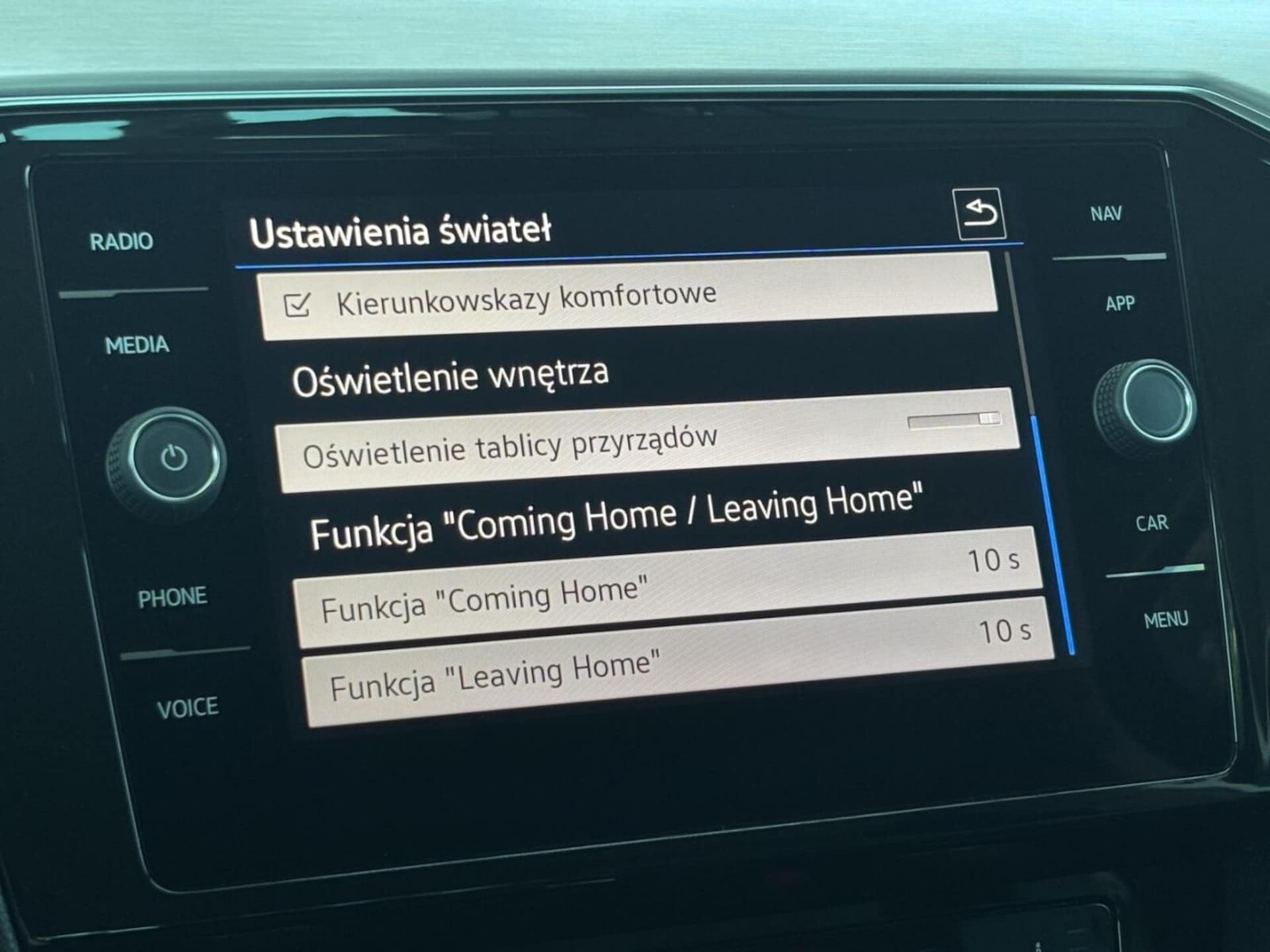 Volkswagen Passat Elegance