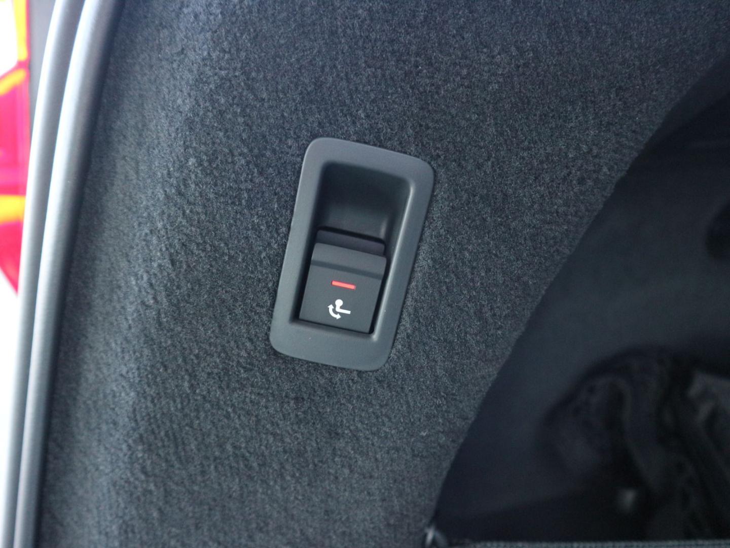 Image about Audi RS 6 Avant performance quattro tiptronic