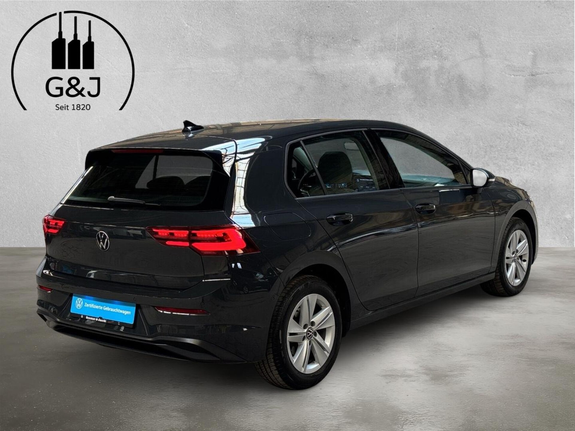 Volkswagen Golf Life