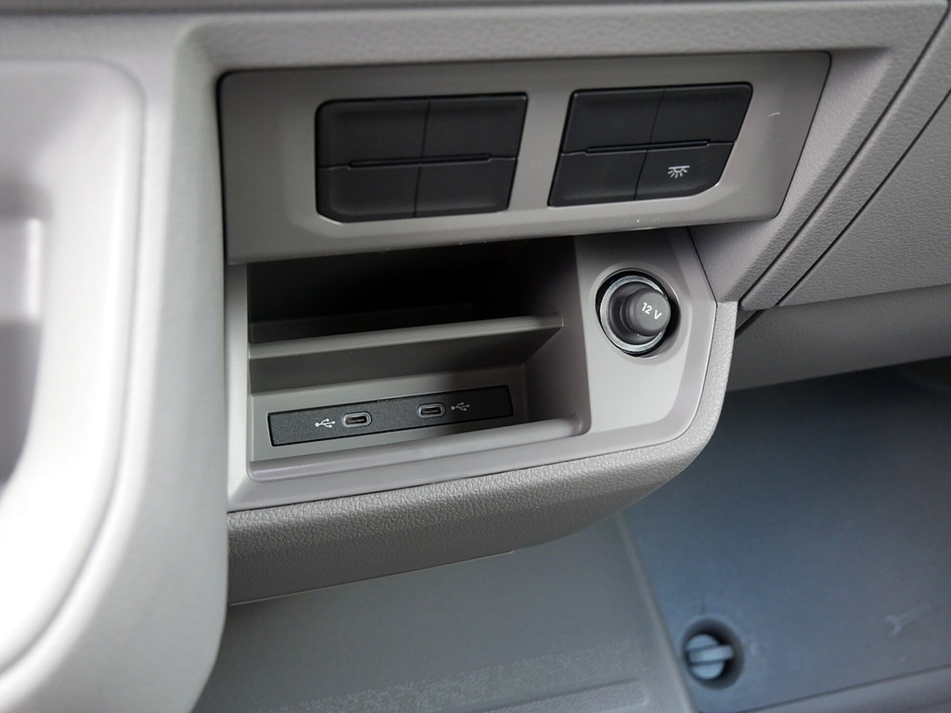 Volkswagen Crafter Kasten langer Radstand
