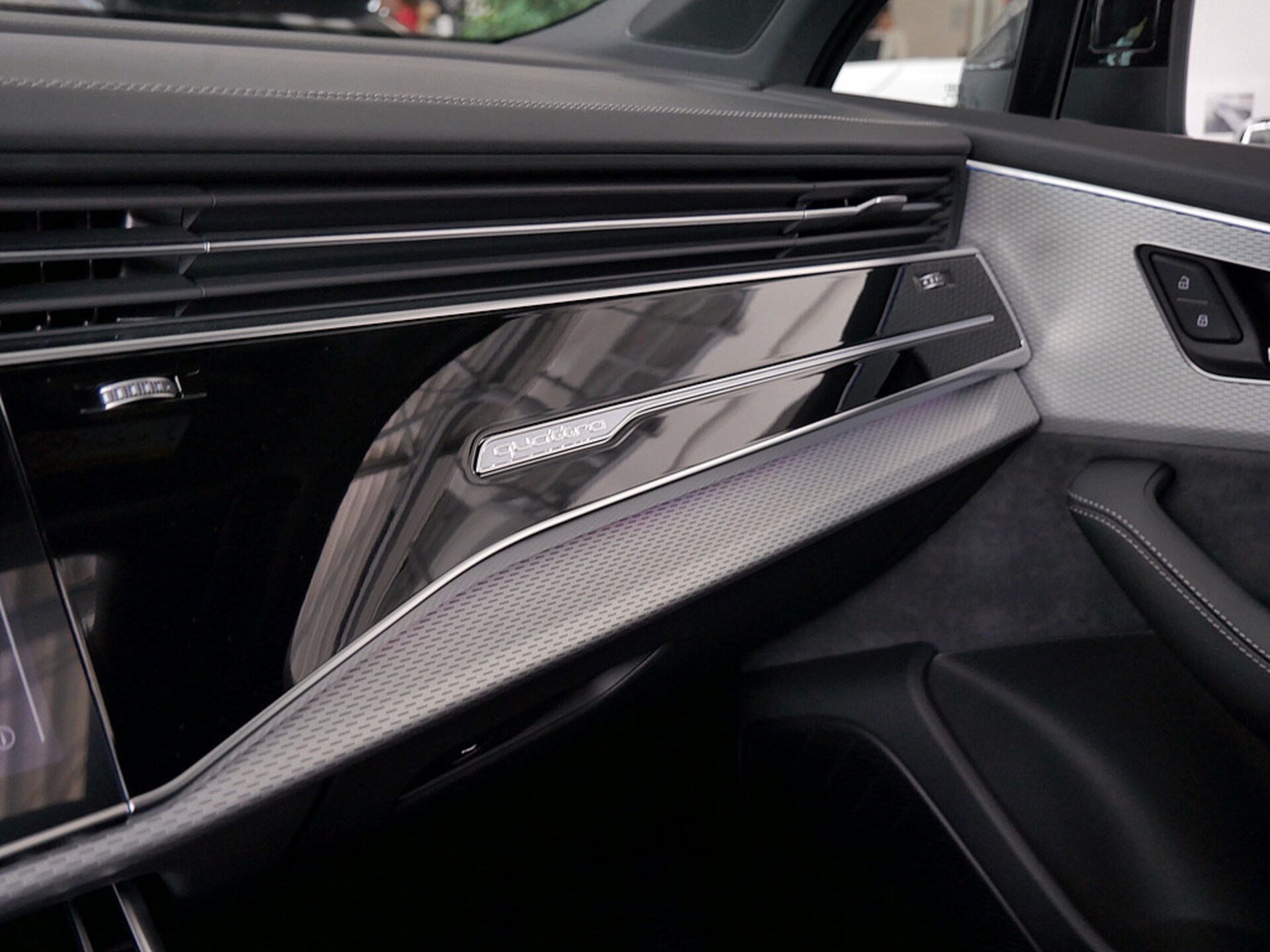 Audi SQ7 SUV