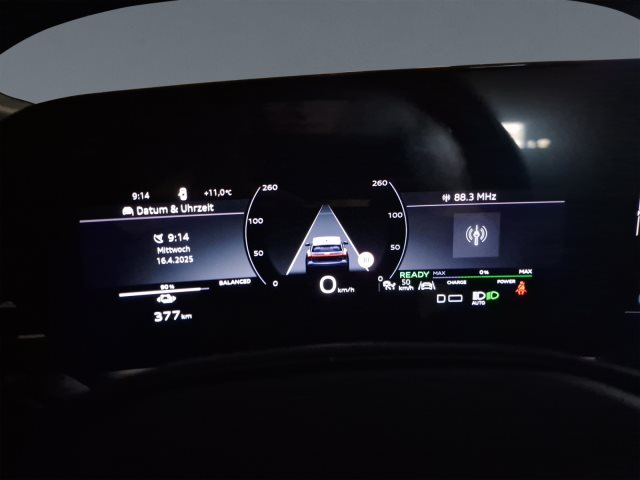 Image about Audi Q6 SUV e-tron e-tron quattro