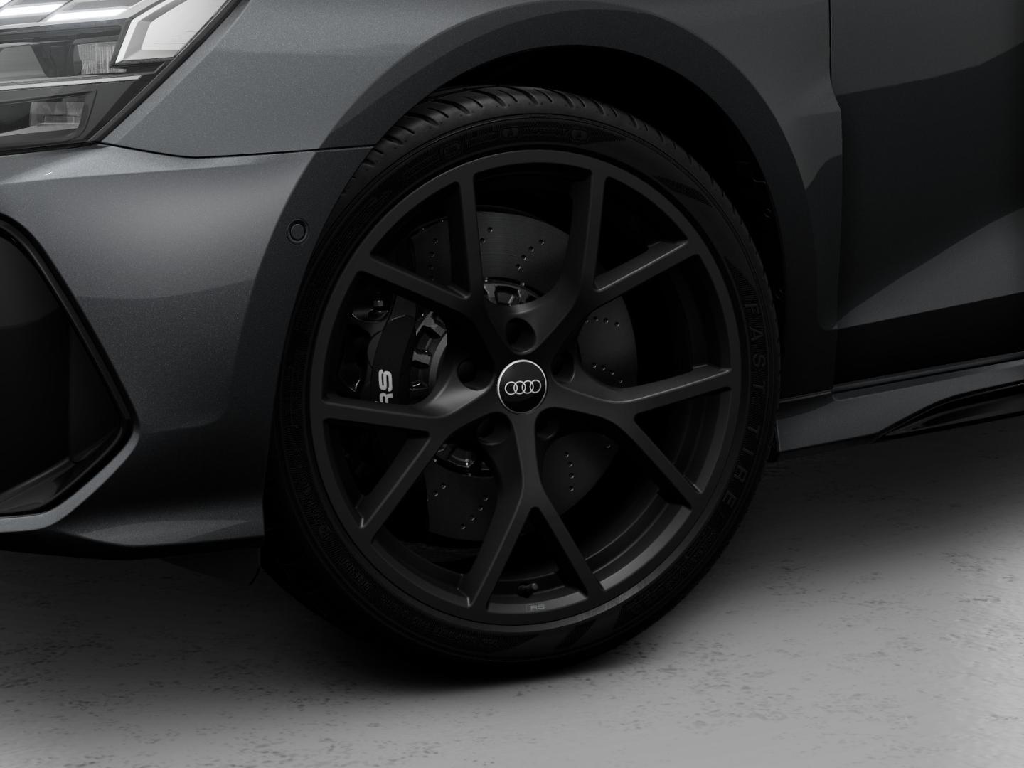 Image about Audi RS 3 Limousine TFSI quattro S tronic