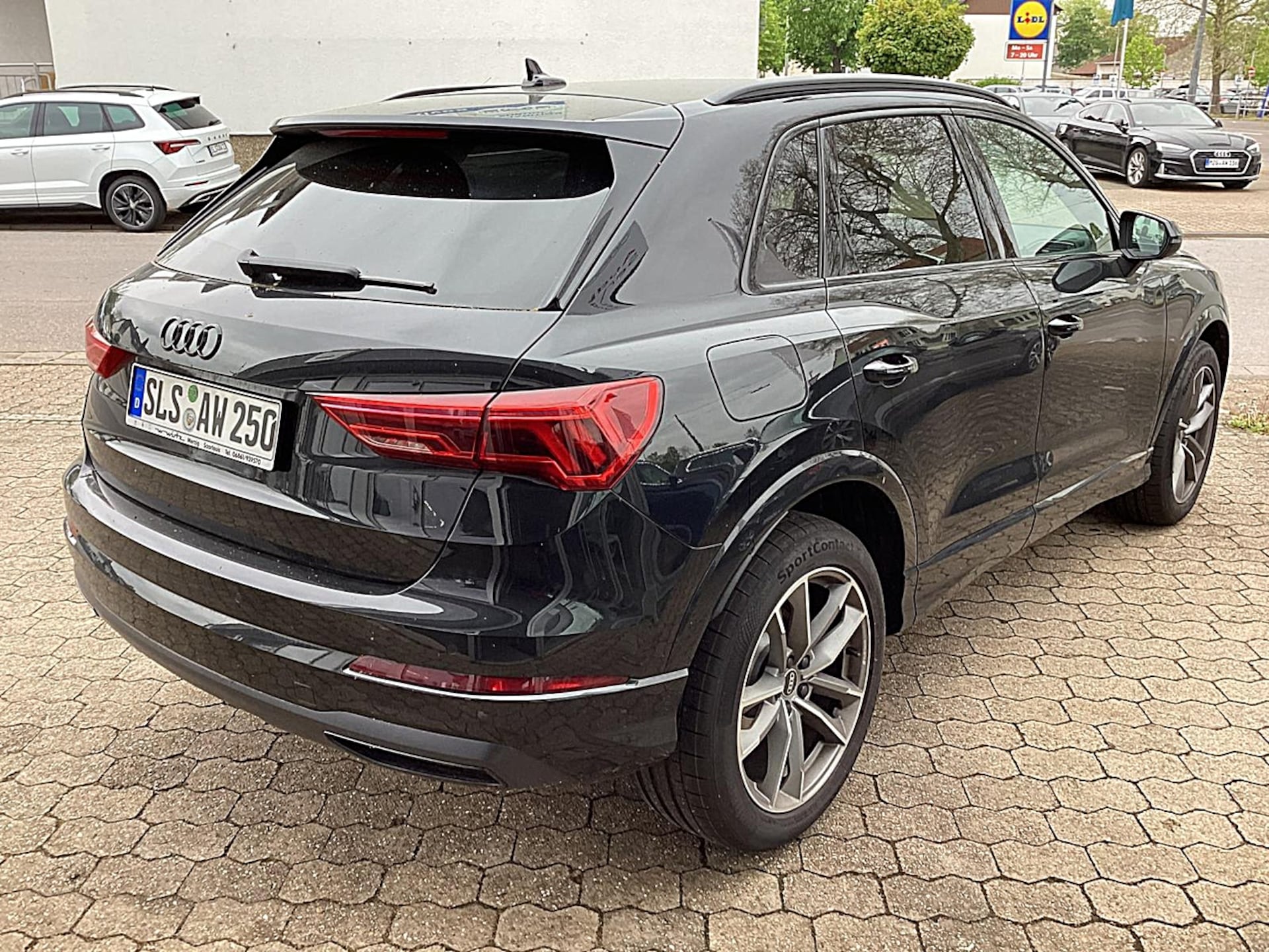 Audi Q3 SUV advanced