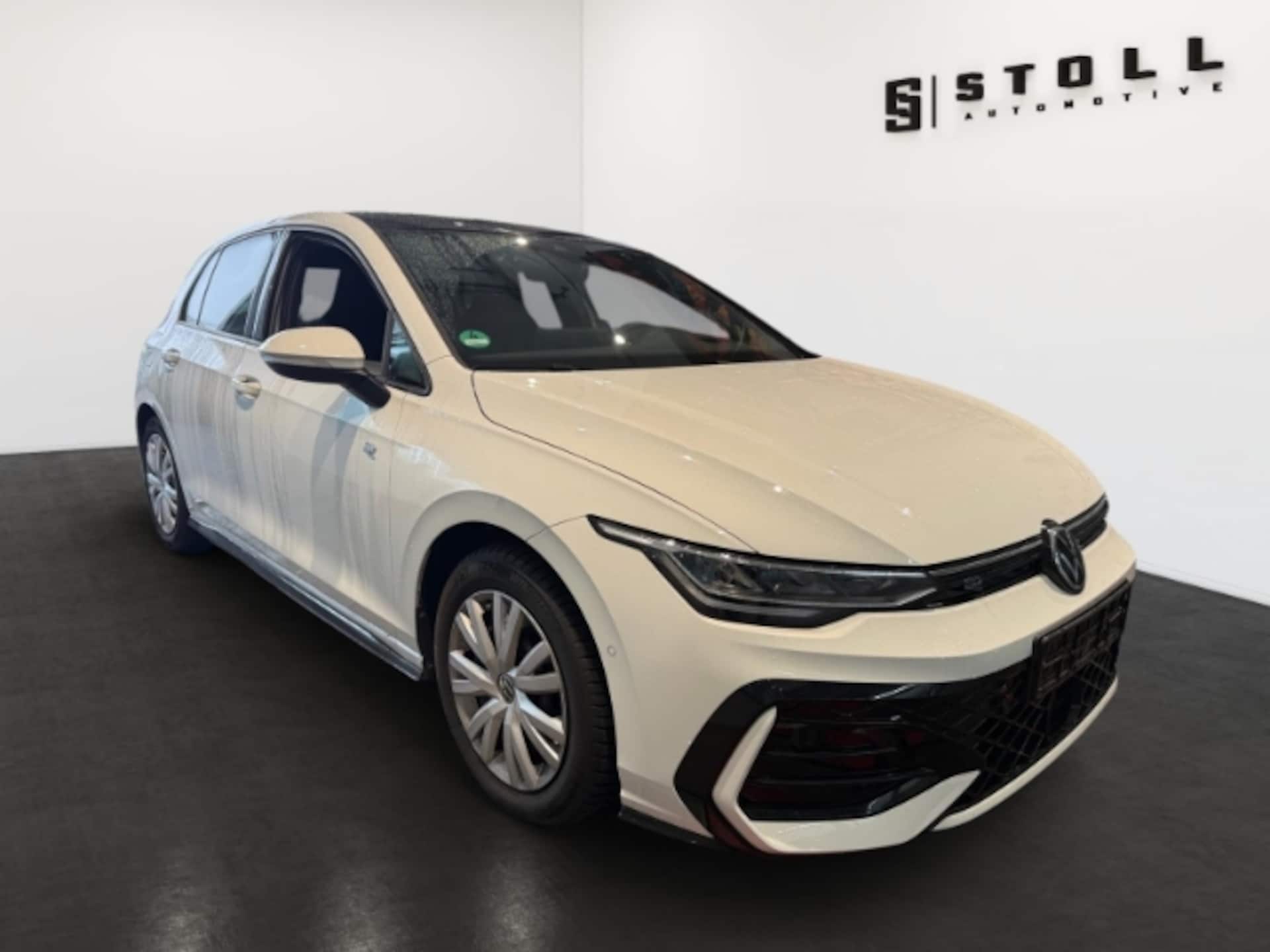 Volkswagen Golf R-Line