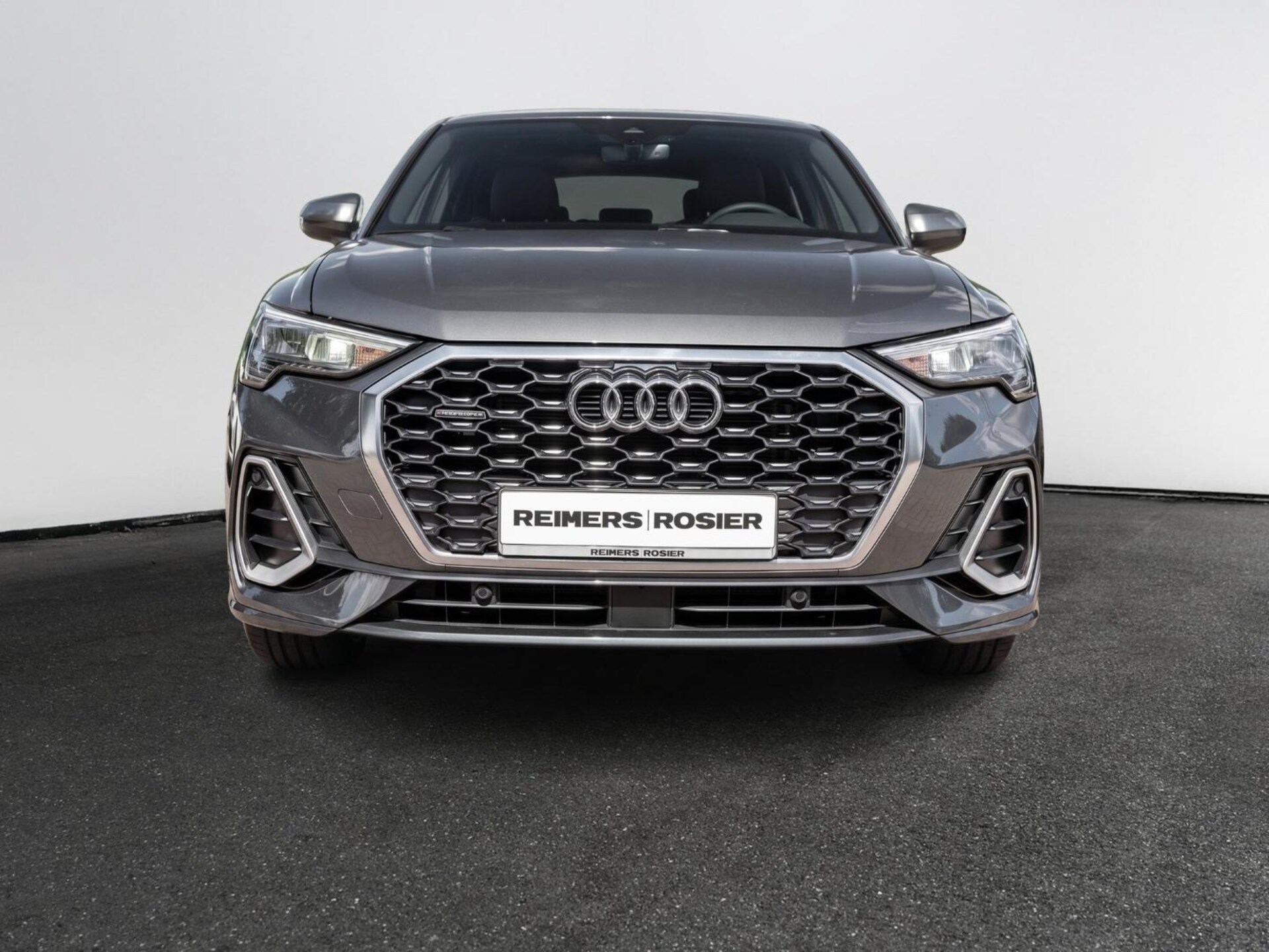 Audi Q3 Sportback S line