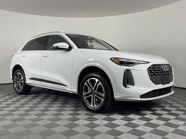 2025 Audi Q5 Premium - Photo 21