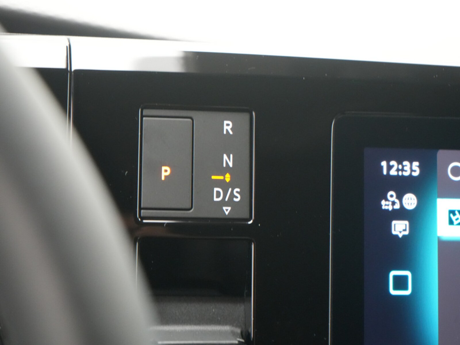 Volkswagen Multivan Langversion – Bild 9