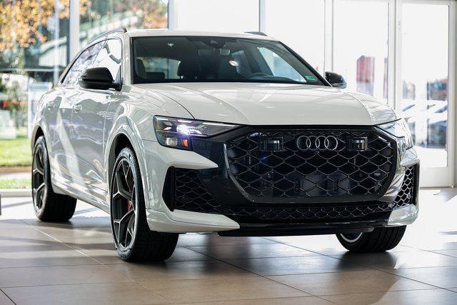 2026 Audi RS Q8