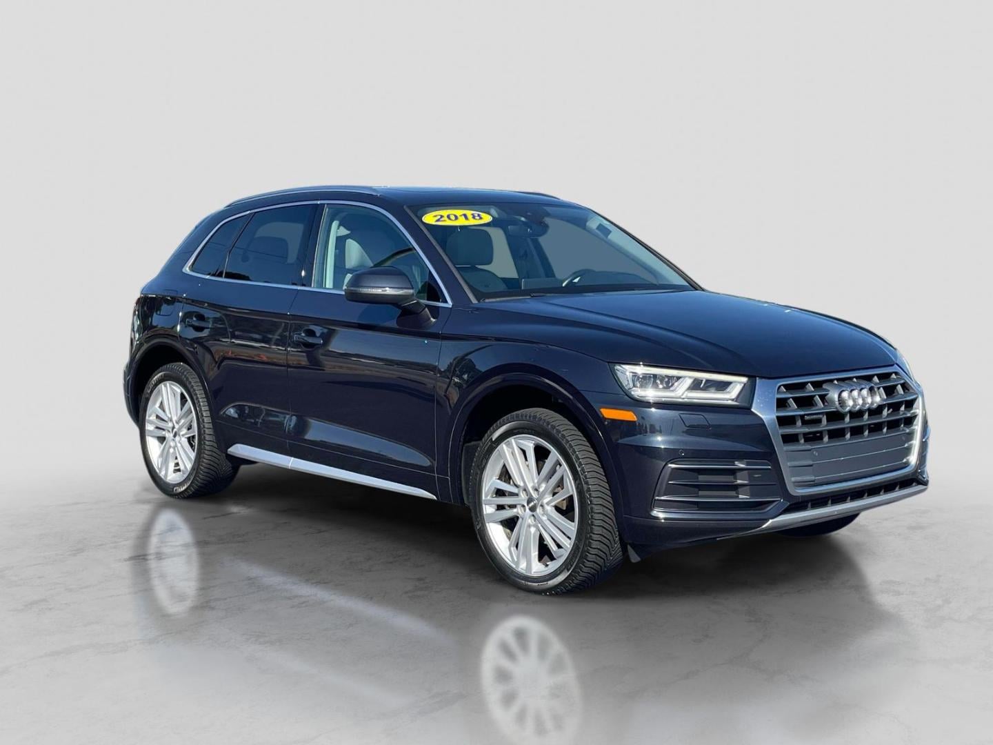 2018 Audi Q5 2.0T quattro S tronic Premium Plus's photo