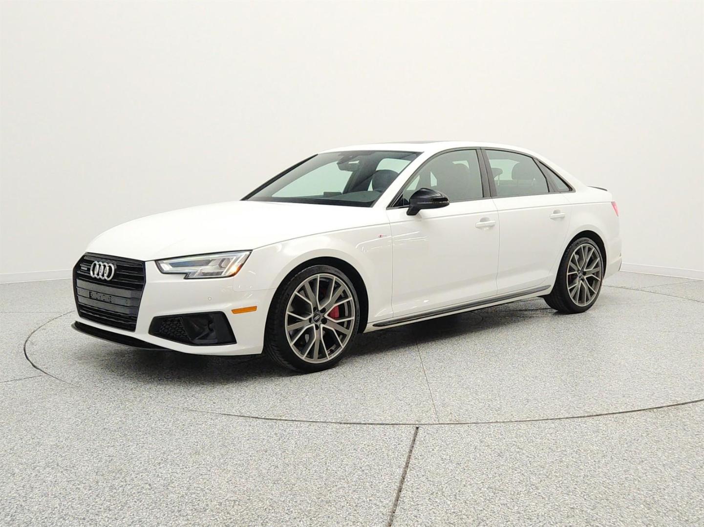 2019 Audi A4 2.0T quattro S tronic Premium Plus's photo