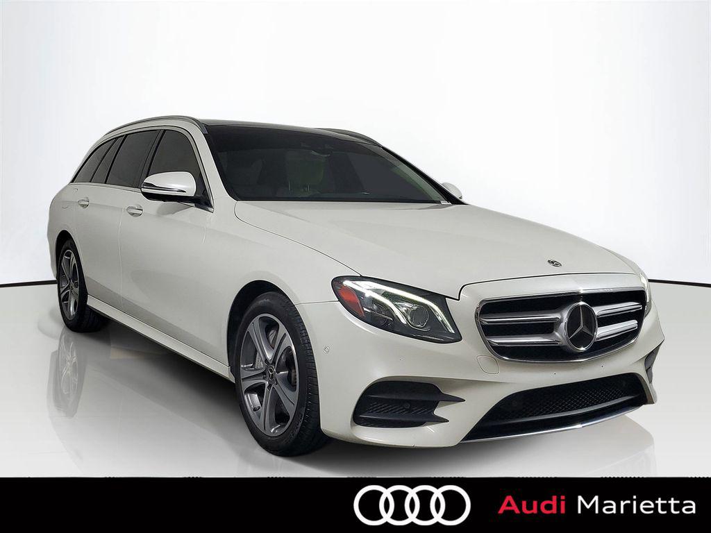 2018 Mercedes-Benz E-Class E400 4MATIC's photo