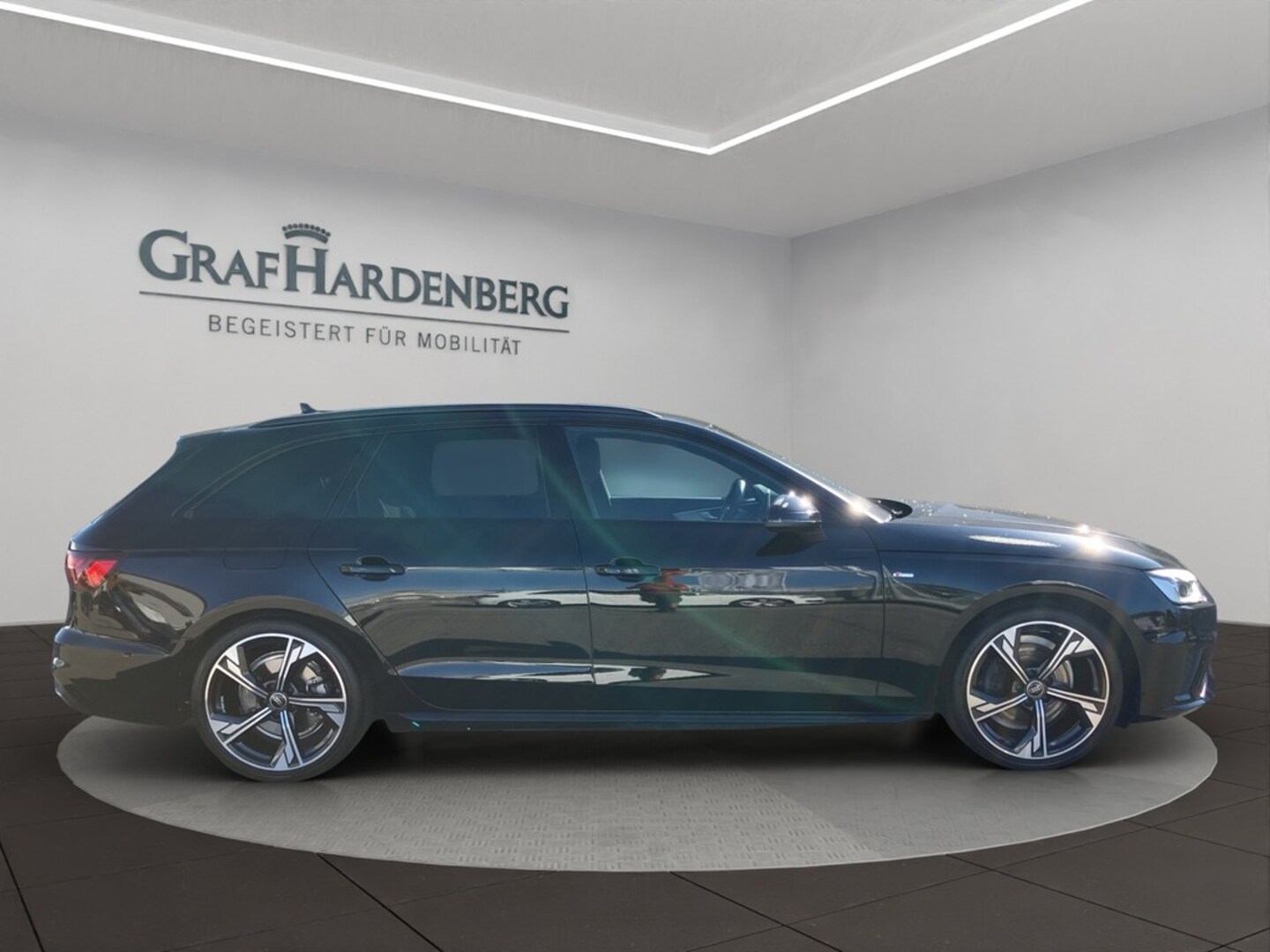 Bild über Audi A4 Avant S line 35 TFSI S tronic - für weitere Informationen kontaktieren Sie den Audi Partner