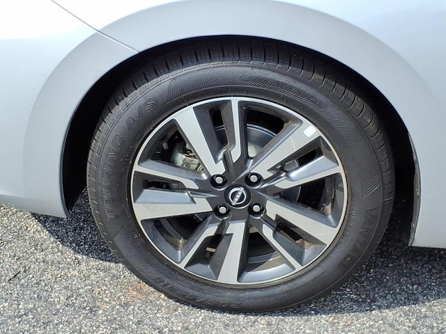 2025 Nissan Versa