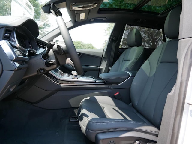 2026 Audi Q8 Premium Plus - Photo 10