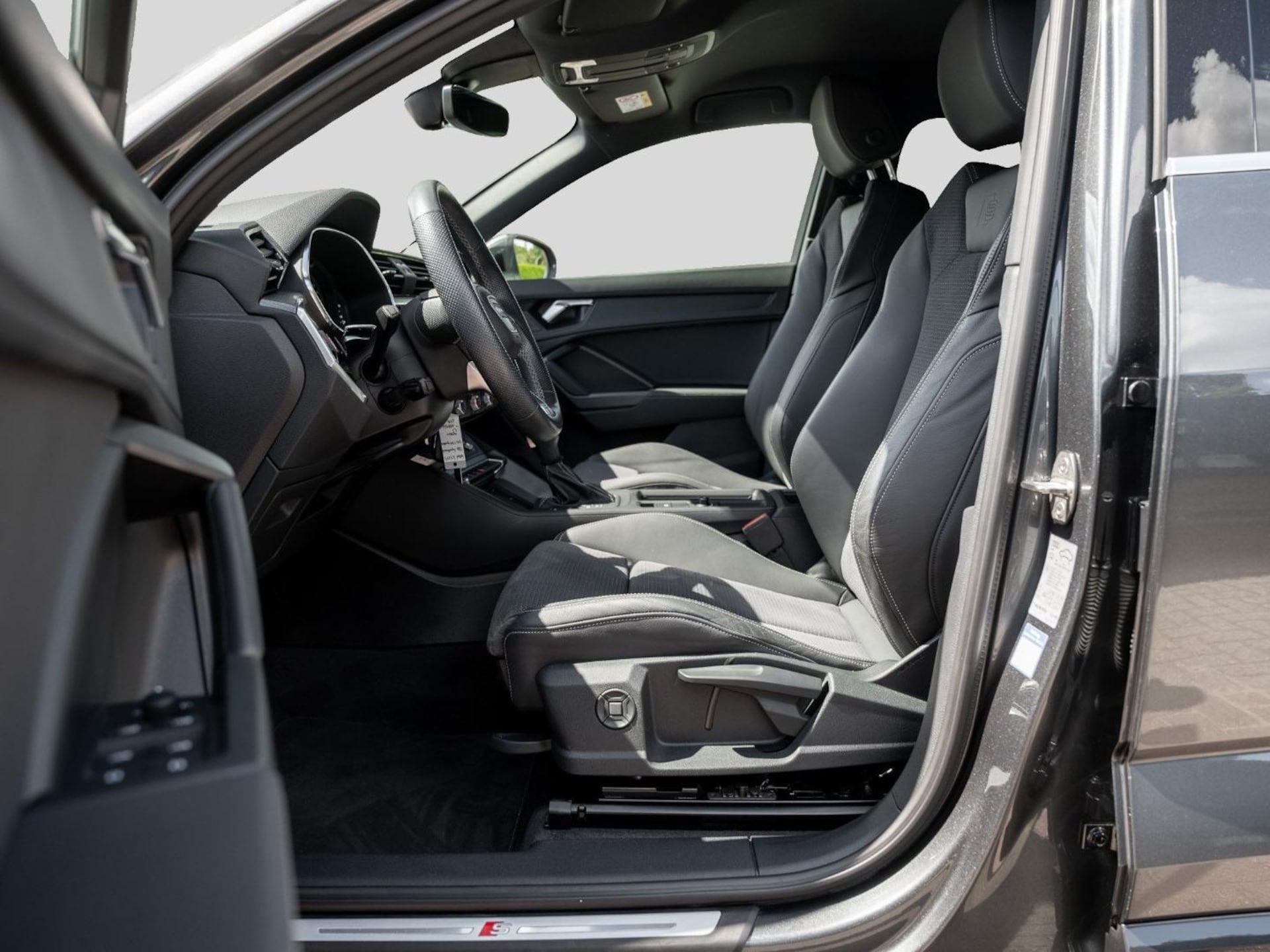 Audi Q3 Sportback S line