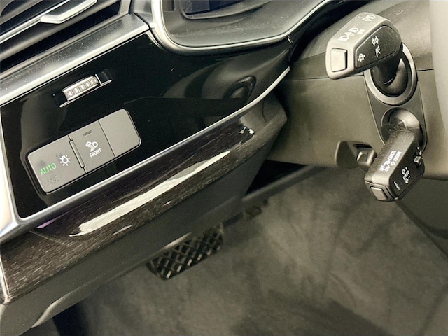2026 Audi Q7 Premium Plus - Photo 10