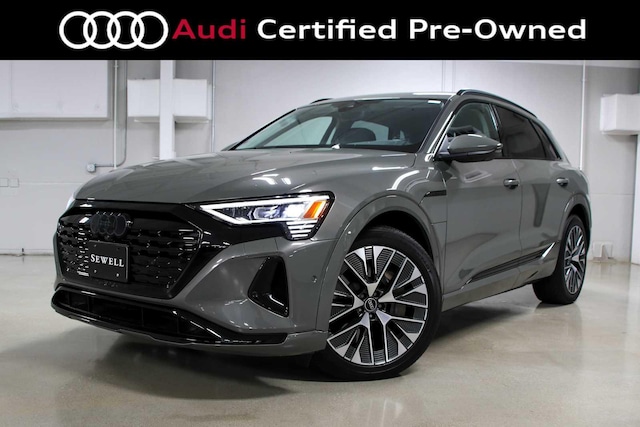 Photo of 2024 Audi Q8 e-tron 