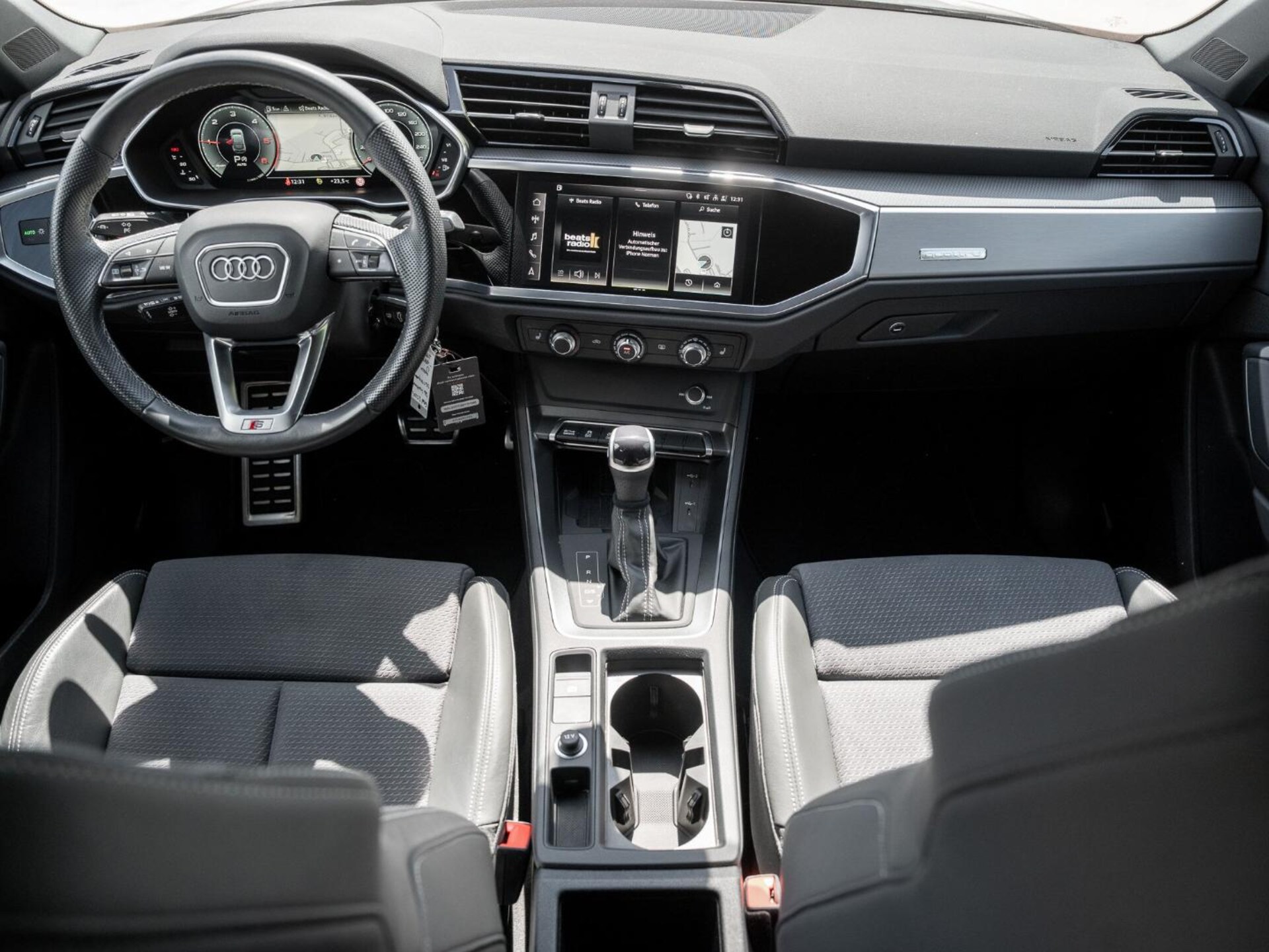 Audi Q3 Sportback S line
