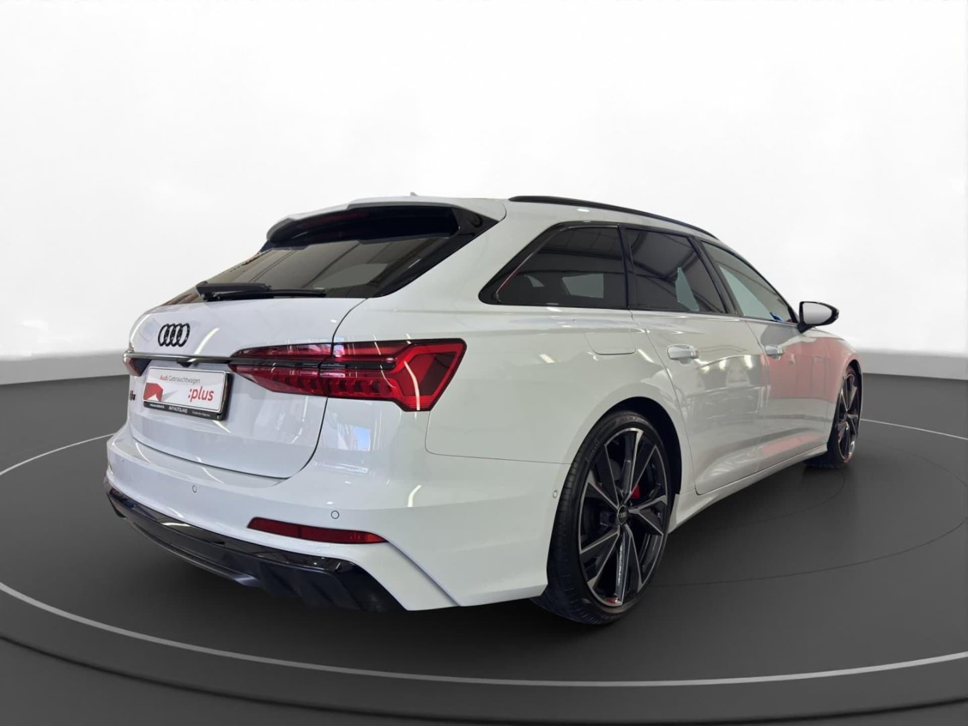 Audi S6 Avant