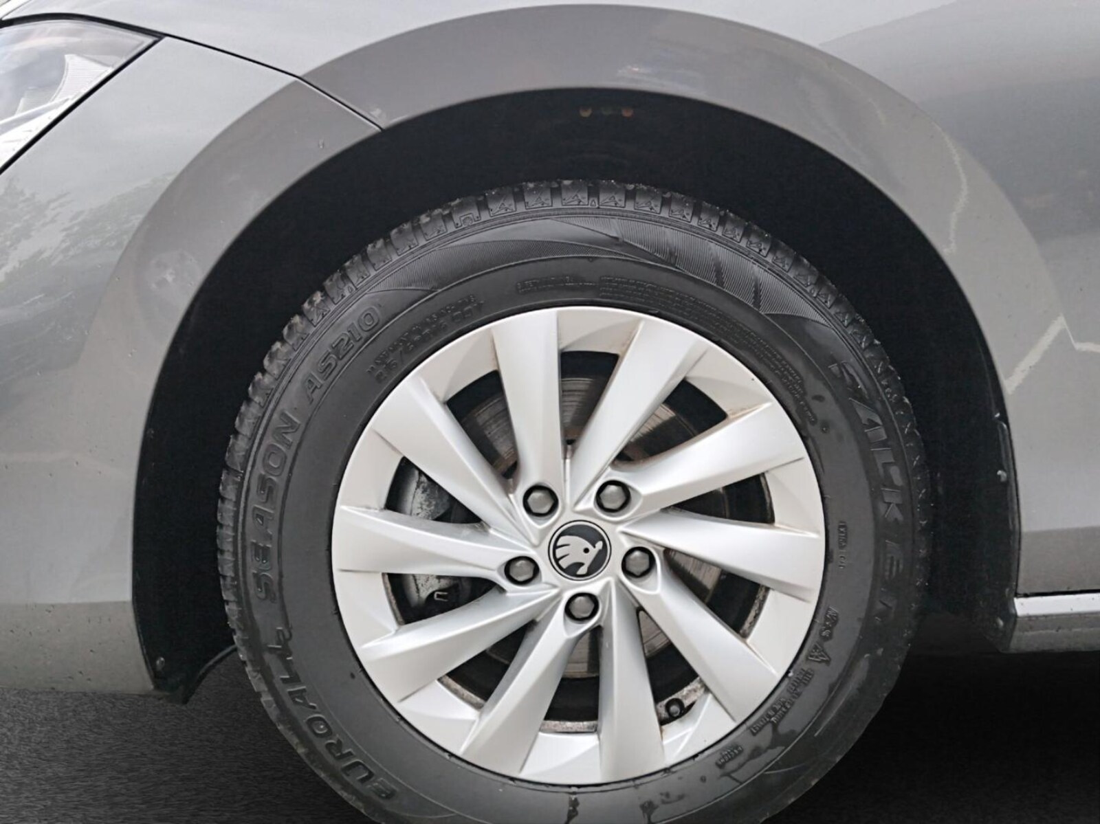 Škoda Superb Combi – Bild 12