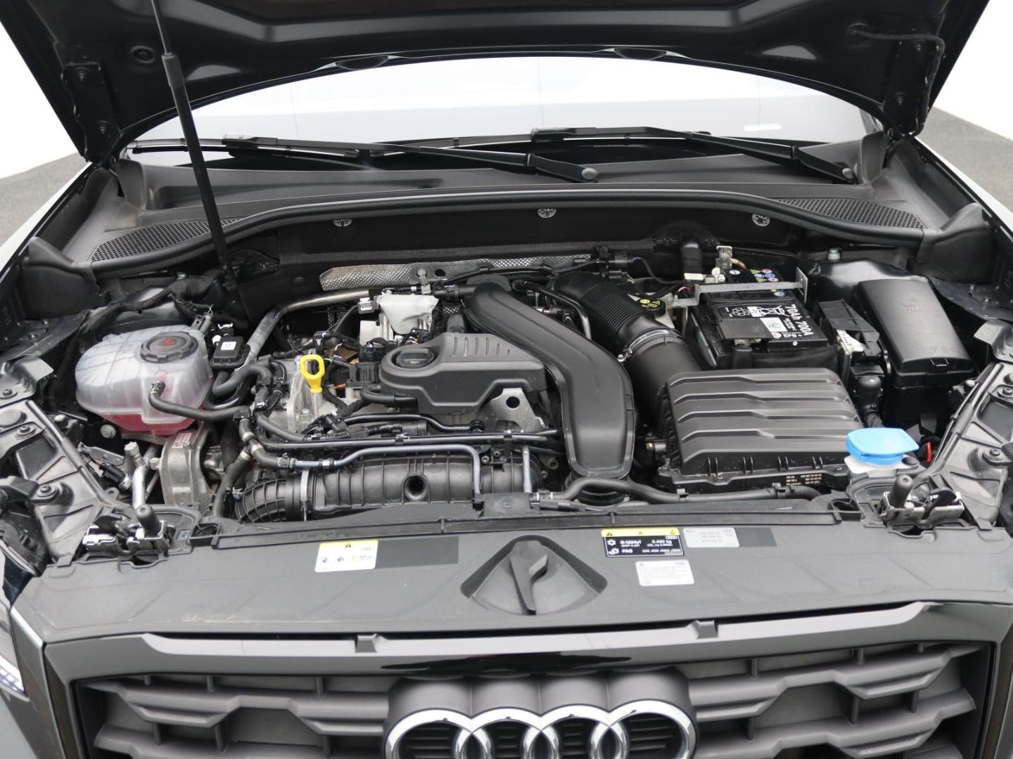 Bild über Audi Q2 S line 35 TFSI S tronic - für weitere Informationen kontaktieren Sie den Audi Partner