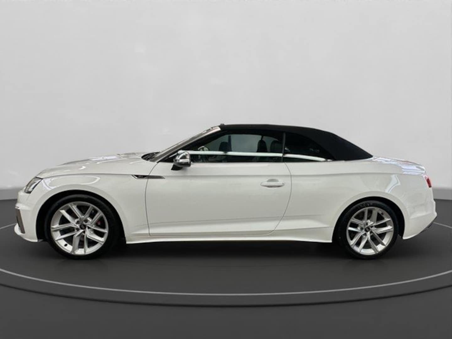 Bild über Audi S5 Cabriolet TFSI quattro tiptronic - für weitere Informationen kontaktieren Sie den Audi Partner