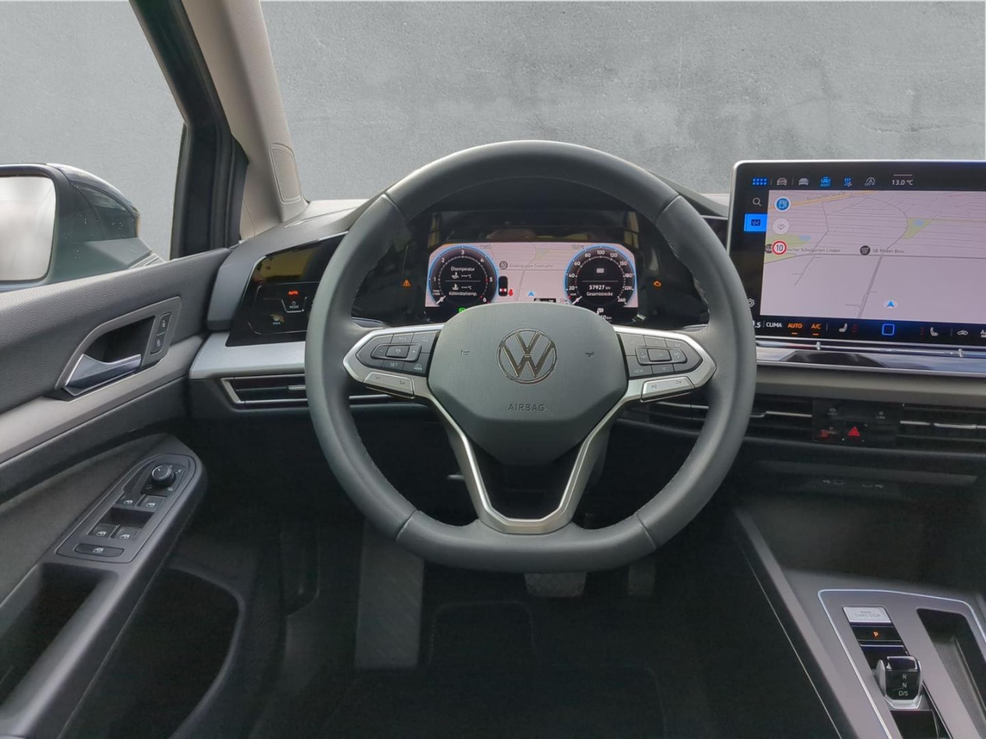 Volkswagen Golf Variant Life