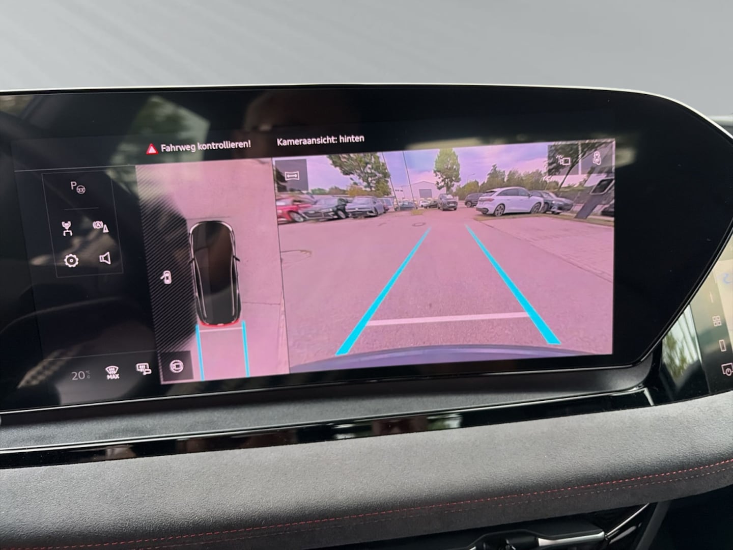 Bild über Audi Q6 Sportback e-tron e-tron quattro - für weitere Informationen kontaktieren Sie den Audi Partner