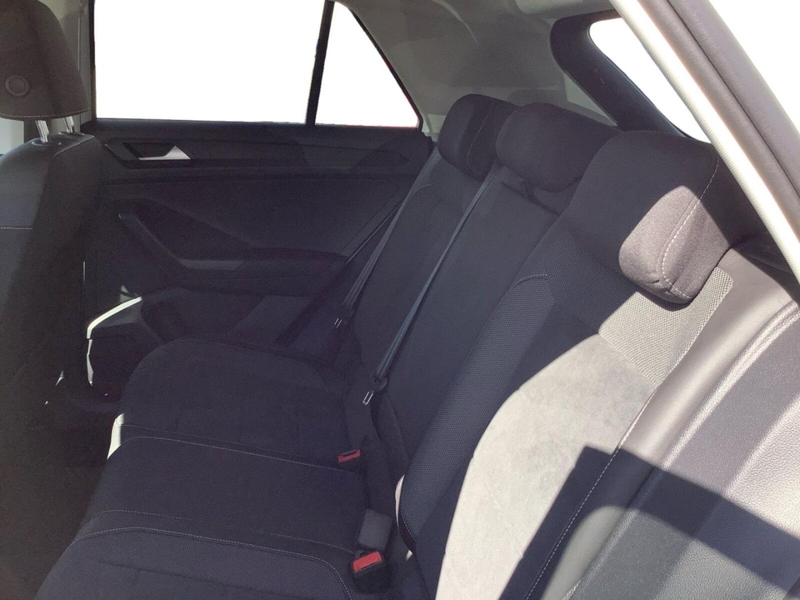 Volkswagen T-Roc – Bild 9