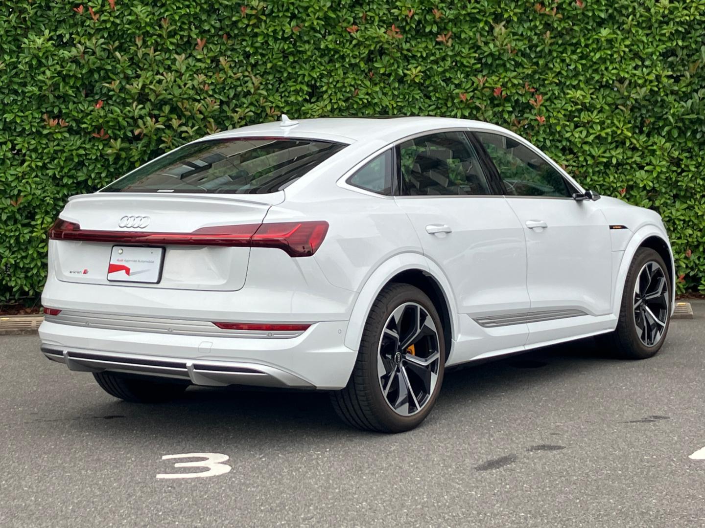 Image about Audi e-tron S Sportback e-tron S Sportback 370,00 kW