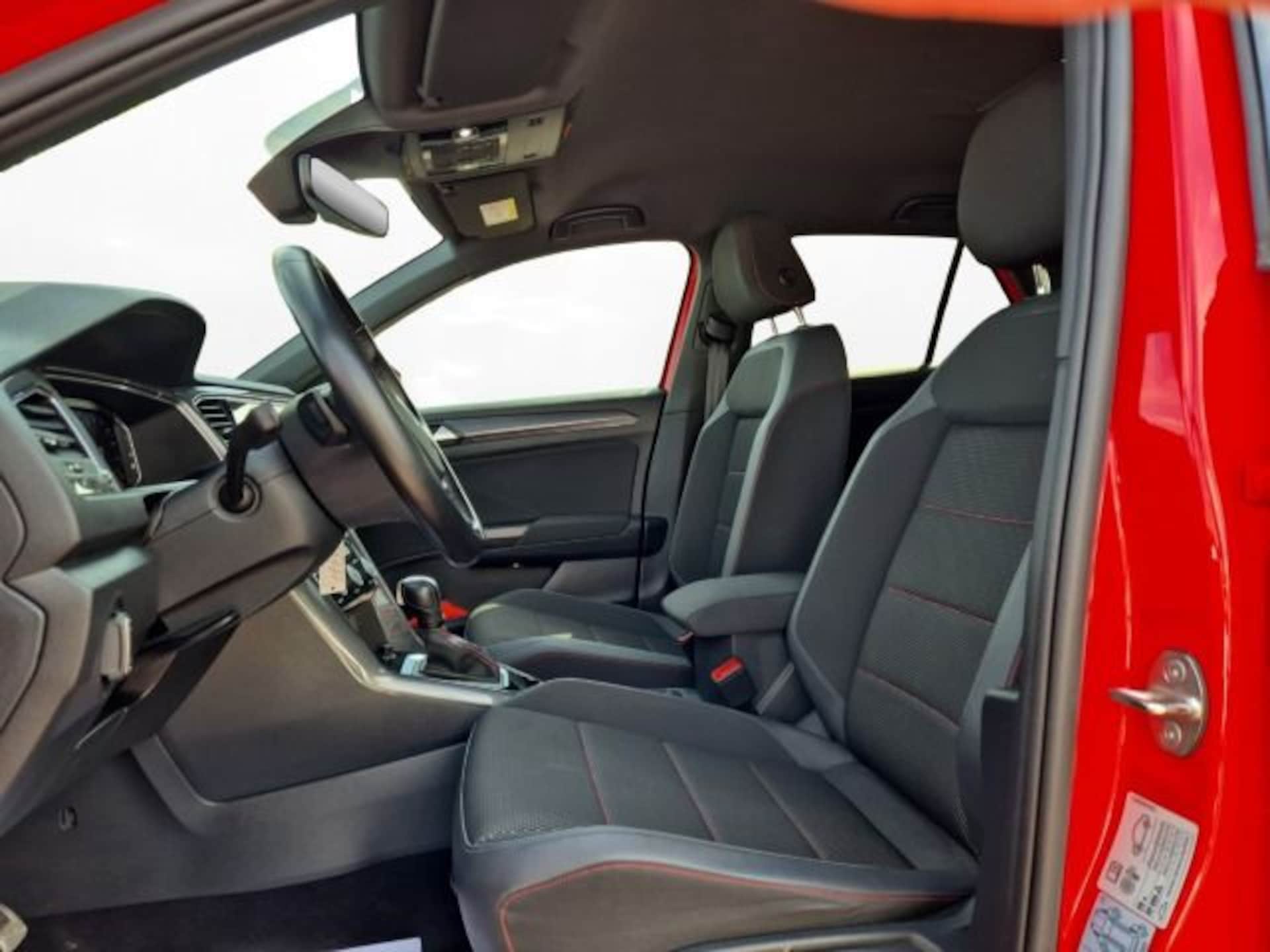 Volkswagen T-Roc Sport