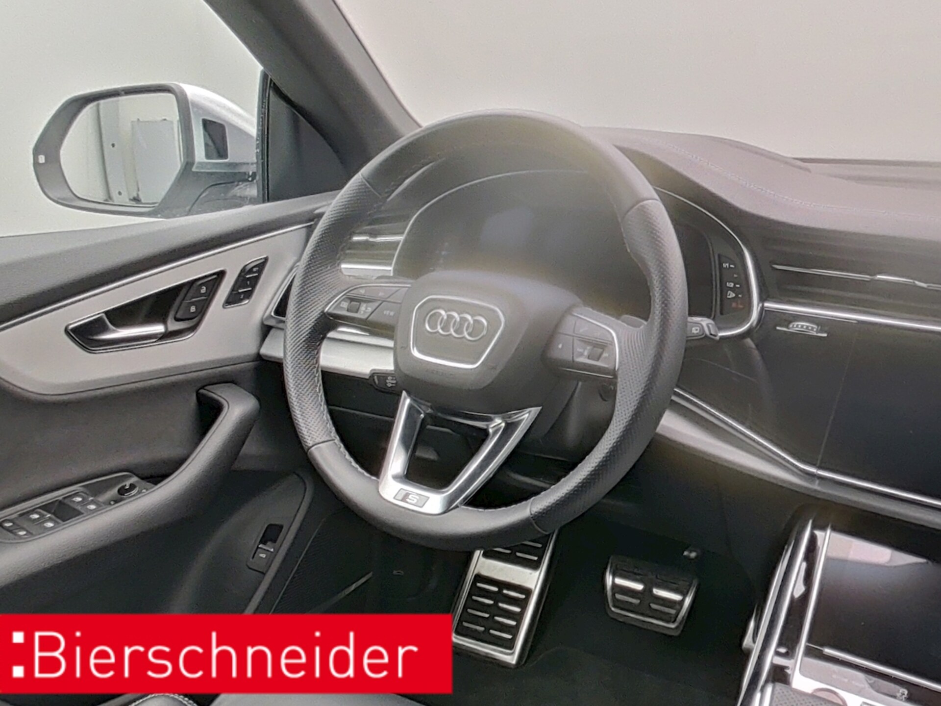 Audi SQ8 SUV