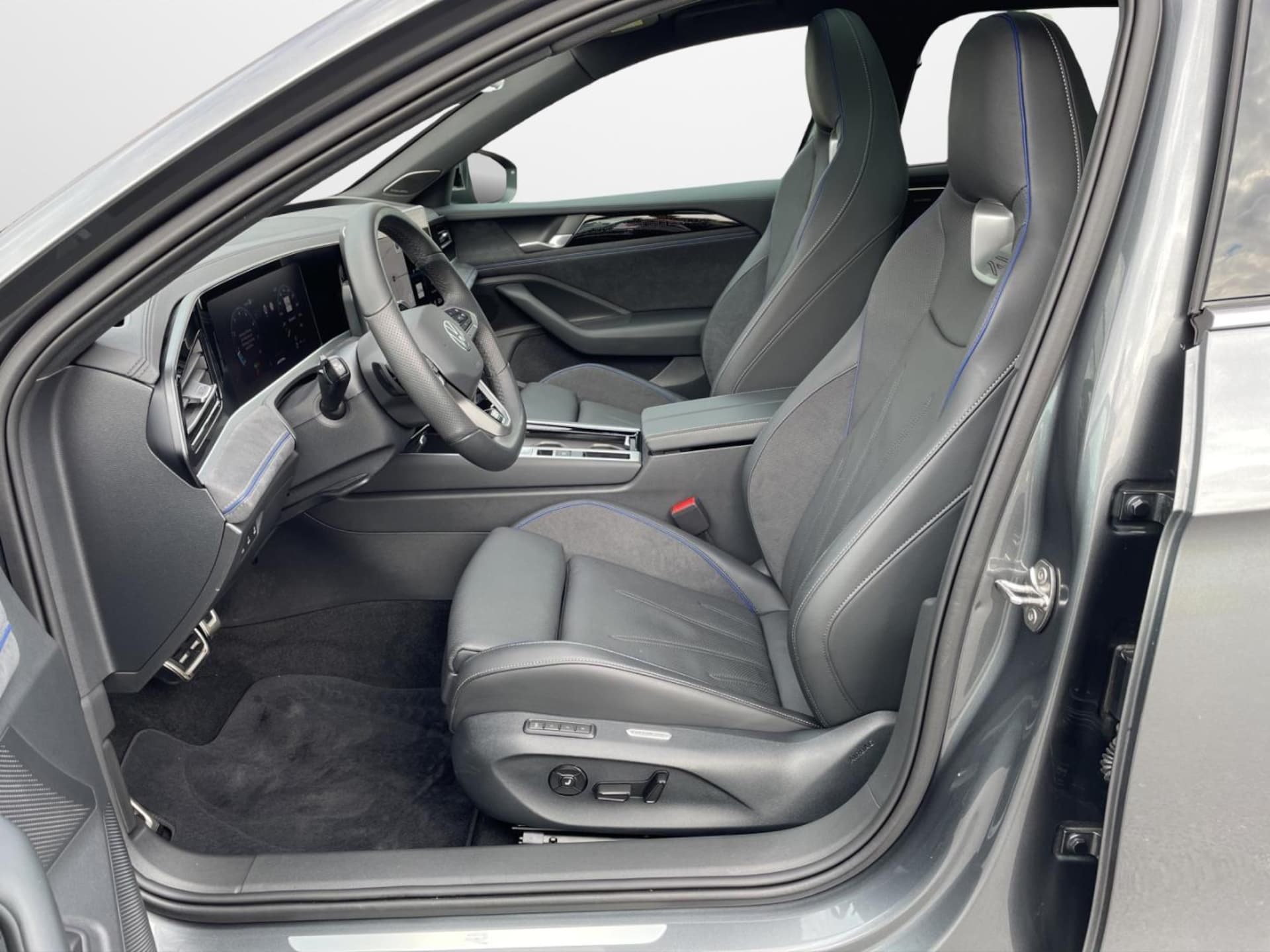 Volkswagen Passat R-Line