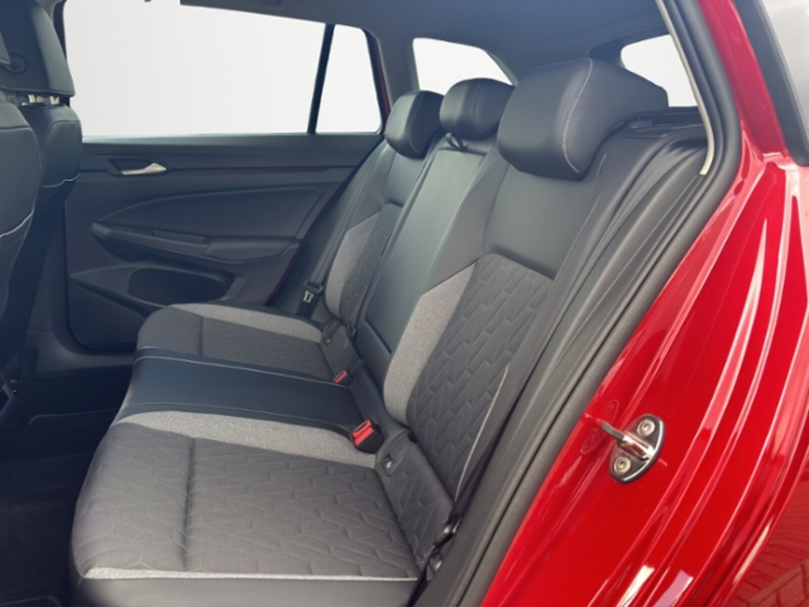 Volkswagen Golf Variant – Bild 13