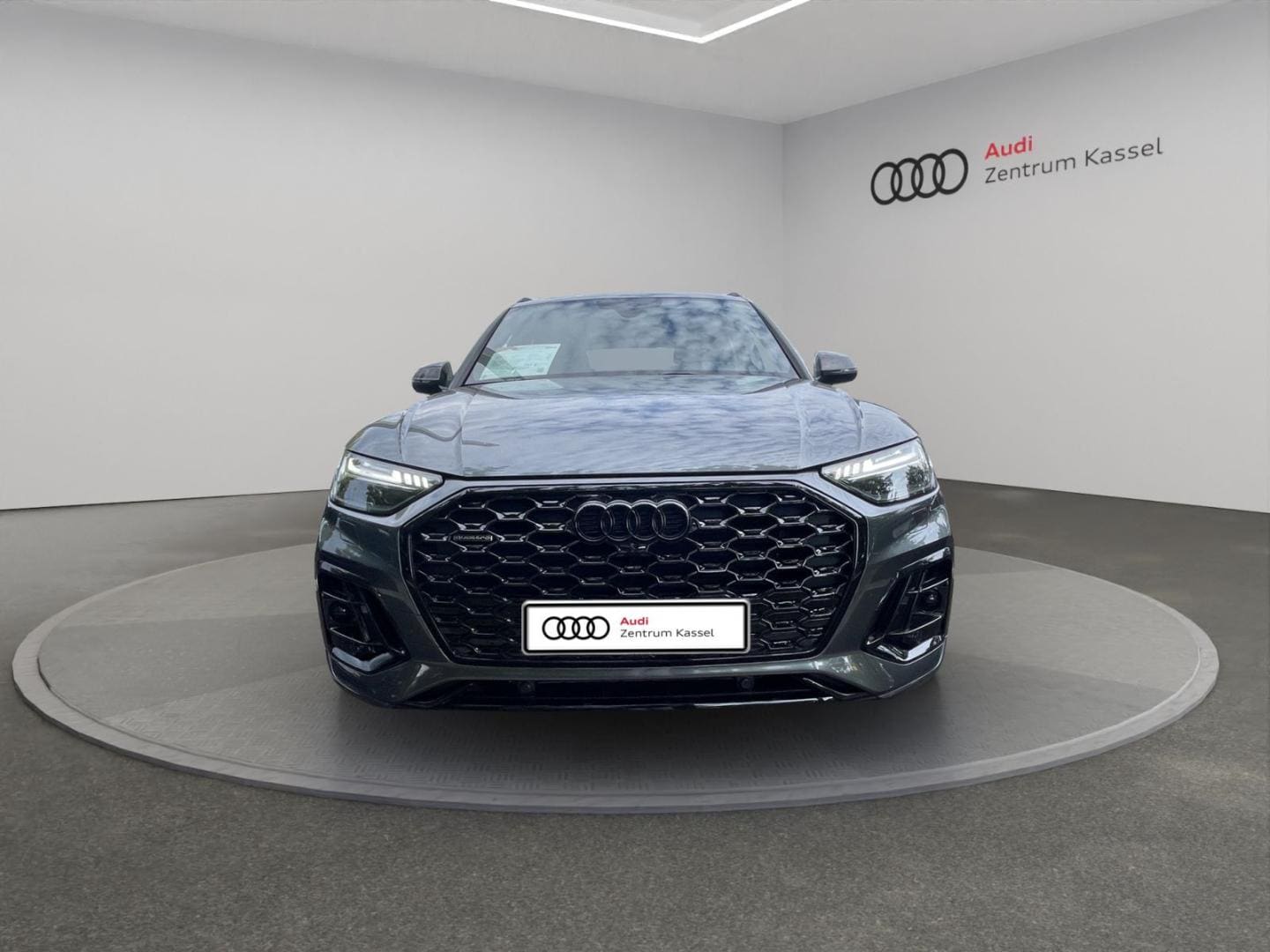Bild über Audi Q5 Sportback 40 TFSI quattro S tronic - für weitere Informationen kontaktieren Sie den Audi Partner