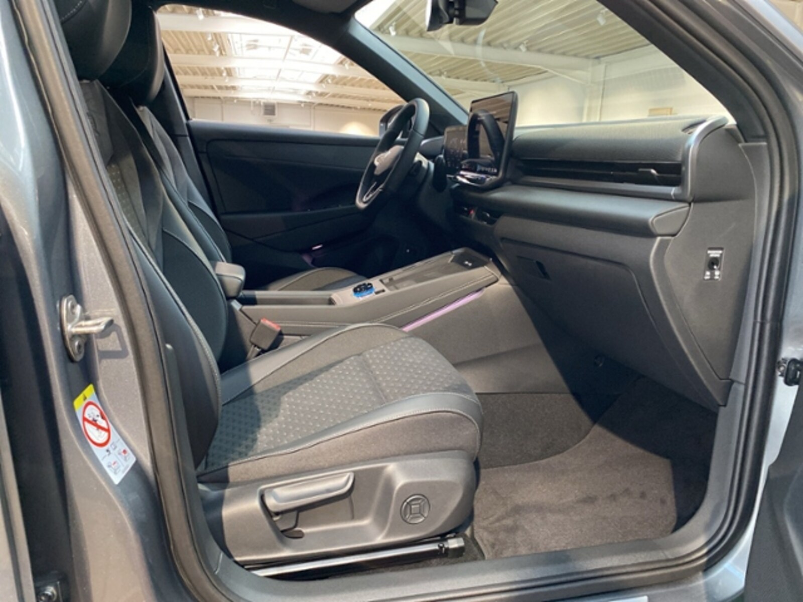 Volkswagen T-Roc – Bild 13