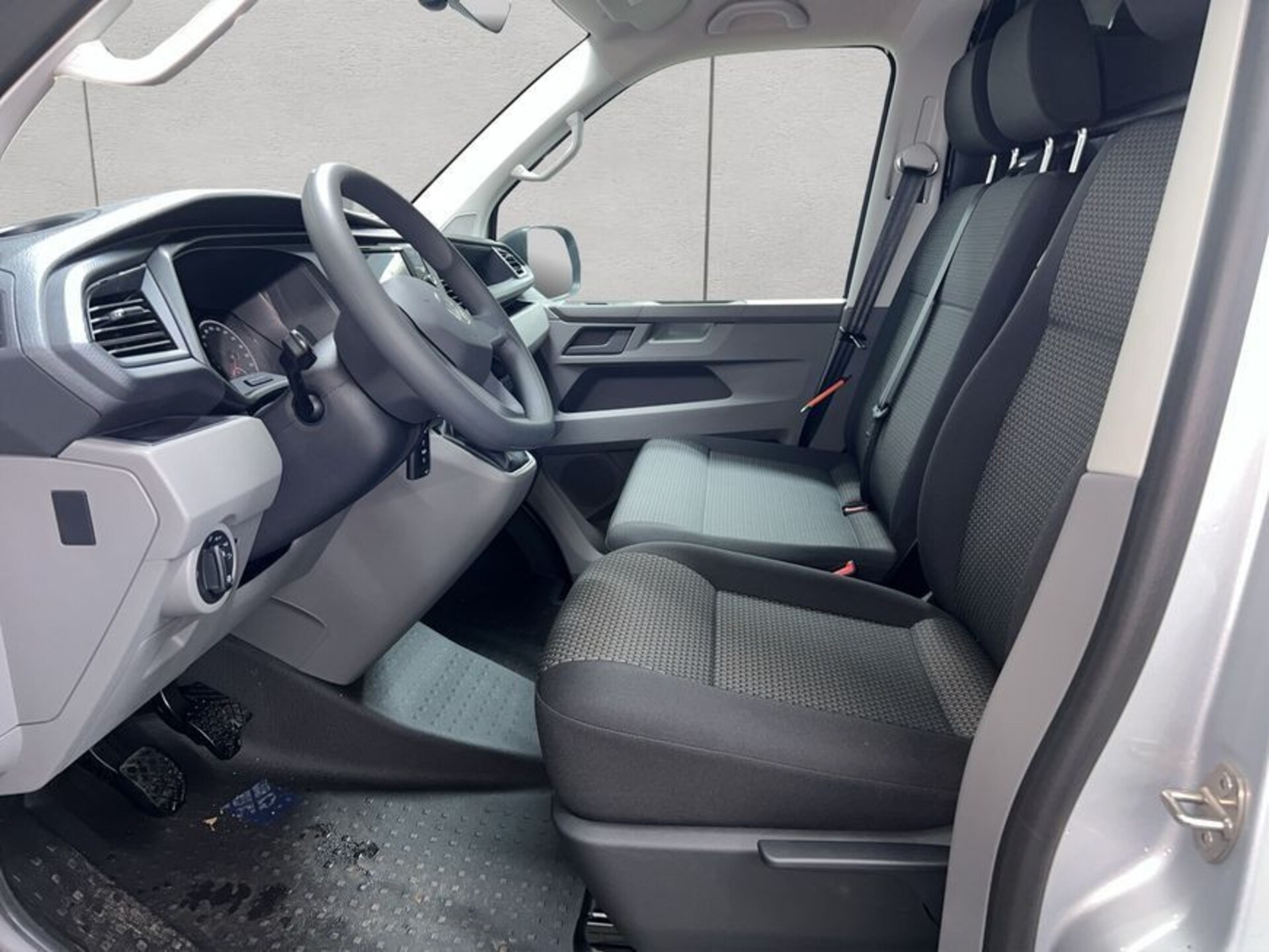 Volkswagen T6.1 Transporter Kasten kurzer Radstand