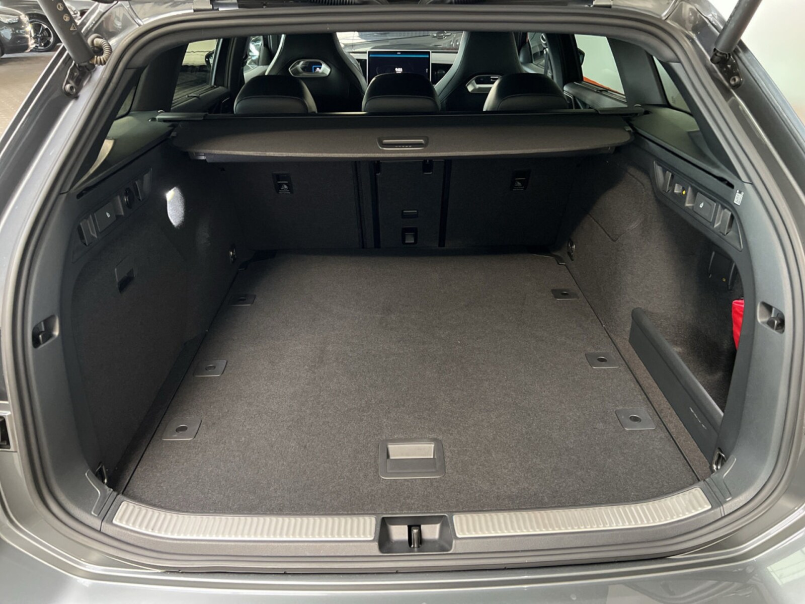 Volkswagen Passat – Bild 9