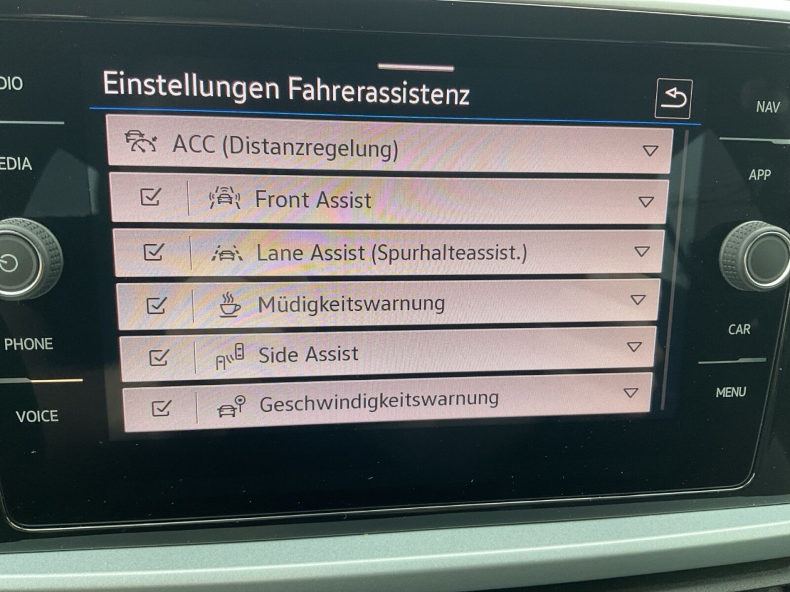 Volkswagen T-Roc – Bild 21