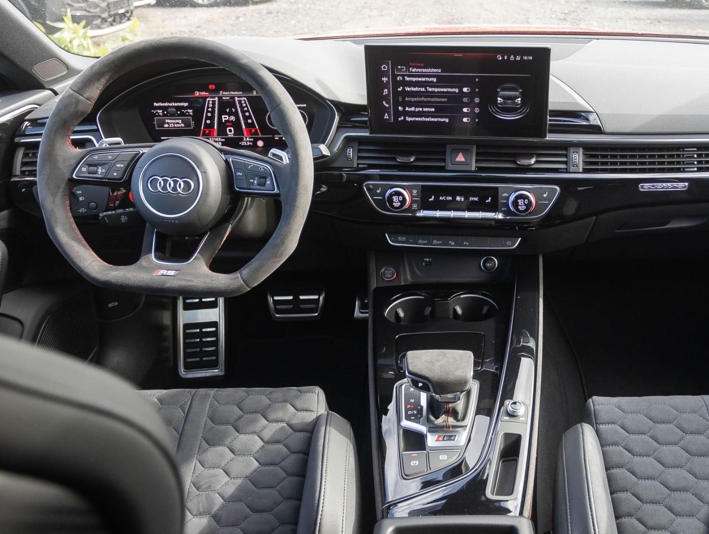 Bild über Audi RS 5 Sportback TFSI quattro tiptronic - für weitere Informationen kontaktieren Sie den Audi Partner