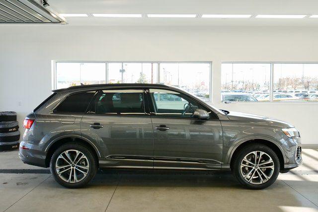 2026 Audi Q7 Premium - Photo 7