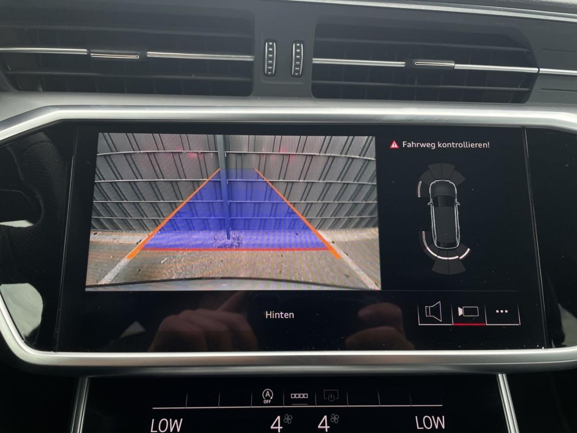 Audi S6 Avant